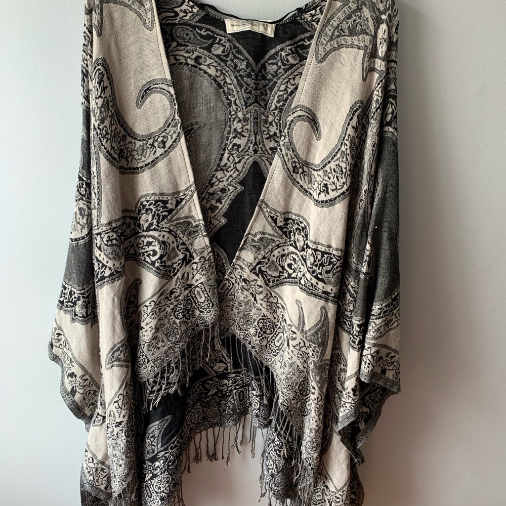 ABERCROMBIE & FITCH PAISLEY CARDIGAN